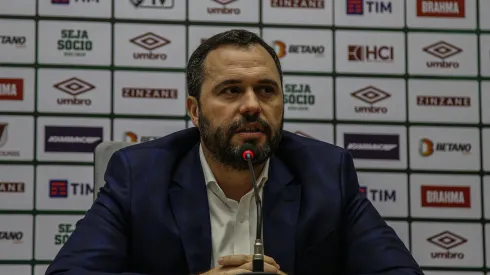 Bittencourt comenta sobre busca por um zagueiro no Fluminense. Foto: Marcelo Gonçalves/ Fluminense F.C.