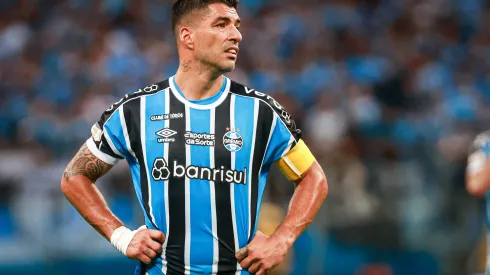 Luis Suarez no Grêmio durante partida contra o Vasco no estadio Arena do Gremio pelo campeonato Brasileiro A 2023. Foto: Maxi Franzoi/AGIF
