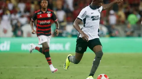 Luiz Henrique estreou como titular no Botafogo.  Foto: Vitor Silva/Botafogo.
