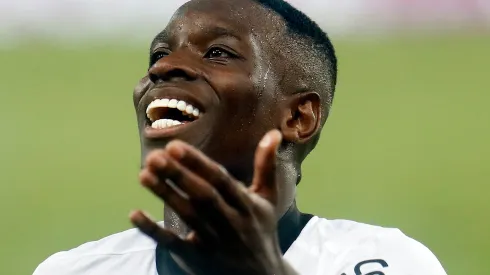 Foto: Vitor Silva/Botafogo - Tiago Nunes rasga elogios para Luiz Henrique.