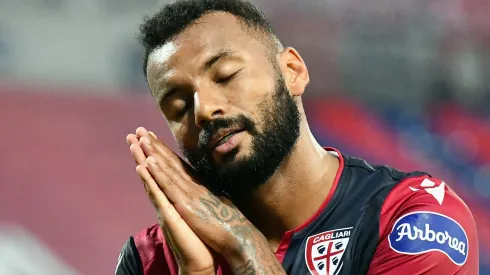 João Pedro comemora gol durante partida pelo Cagliari (Foto: Enrico Locci/Getty Images)
