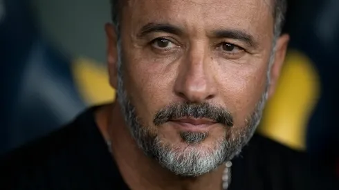 Foto: Jorge Rodrigues/AGIF - Vítor Pereira manda recado para António Oliveira.