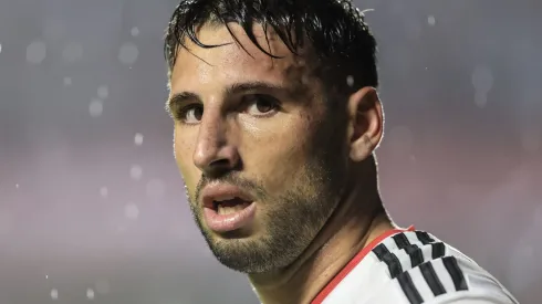 Calleri jogador do São Paulo durante partida contra o Santos no estádio Morumbi pelo campeonato Paulista 2023. Foto: Marcello Zambrana/AGIF
