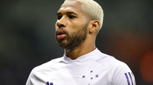 Wesley jogador do Cruzeiro durante aquecimento antes da partida contra o Fluminense no estadio Mineirao pelo campeonato BRASILEIRO A 2023. Foto: Gilson Junio/AGIF
