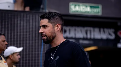 António Oliveira exaltou o desempenho do elenco. Foto: Leonardo Lima/AGIF