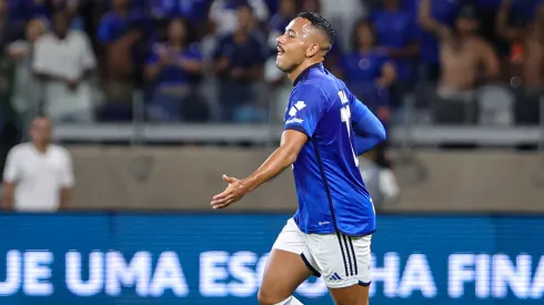 Rafael Papagaio marcou gol na vitória do Cruzeiro sobre o Uberlândia – Foto: Gilson Lobo/AGIF
