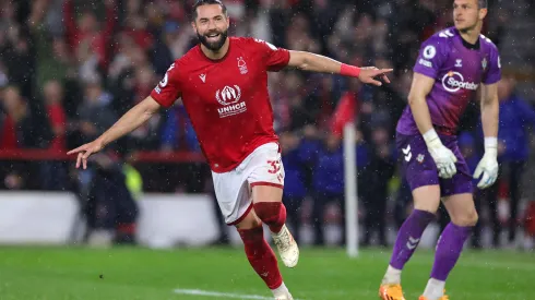 Felipe, campeão pelo Corinthians, defende o Nottingham Forest – Foto: David Rogers/Getty Images
