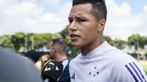 Marlon vive momento de indefinição no Cruzeiro. Foto: Gustavo Aleixo/Cruzeiro
