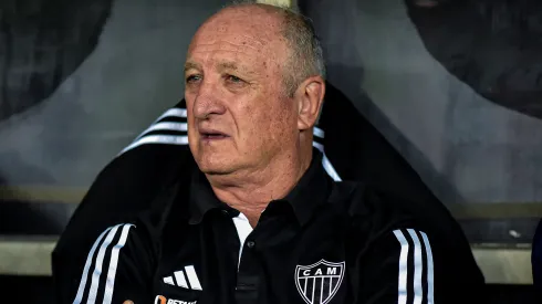 Felipão toma decisão importante e vira assunto no Atlético.