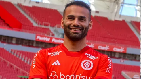 Thiago Maia foi apresentado ao Inter. Volante estava defendendo o Flamengo – Foto: R Duate/Internacional
