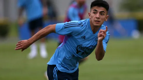 Photo by Daniel Jayo/Getty Images – Thiago Almada durante treinamento da Seleção da Argentina.
