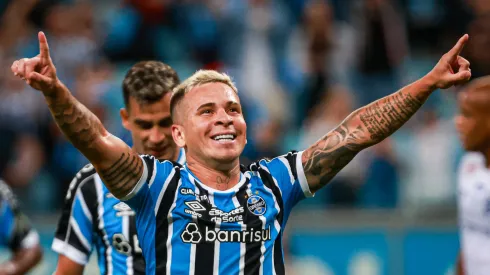 Yeferson Soteldo jogador do Grêmio comemora seu gol durante partida contra o São Jose na Arena do Grêmio pelo campeonato Gaúcho 2024. Foto: Maxi Franzoi/AGIF
