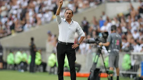 Ramón Díaz contra o Nova Iguaçu. Técnico tem novidade nos treinamentos - Foto: Thiago Ribeiro/AGIF