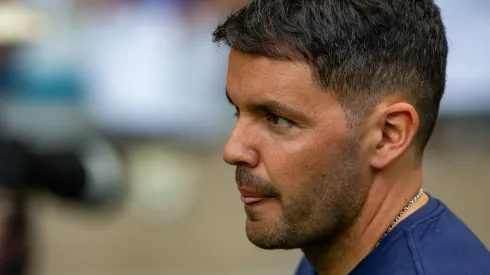 Torcedores tem cobrado o Cruzeiro pedindo mais reforços para Nicolás Larcamón.