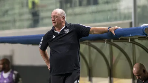 Felipão, em partida pelo Campeonato Mineiro. Treinador foi demitido do Atlético-MG – Foto: Alessandra Torres/AGIF
