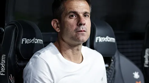 Victor Bagy durante a partida contra o Corinthians no Campeonato Brasileiro de 2023.