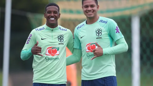 Seleção Sub-20 treina na Granja Comary na tarde dessa segunda-feira 09/01. Robert Renan Viana. Zagueiro tolou arquirrival.