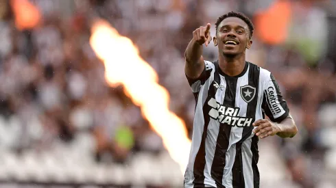 Jeffinho jogador do Botafogo 
