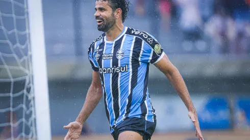 Diego Costa é um dos destaques do Grêmio nesta temporada – Foto: Maxi Franzoi/AGIF
