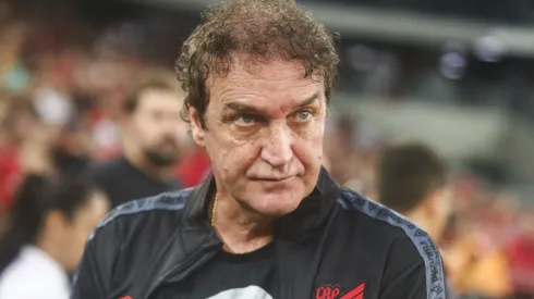 Cuca durante confronto contra o Londrina no segundo jogo da semifinal do Campeonato Paranaense de 2024.