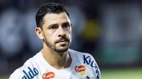 Giuliano jogador do Santos. Abner Dourado/AGIF