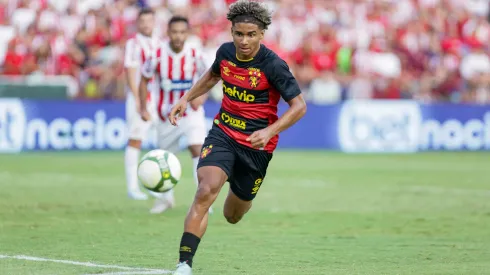 Pedro Lima é uma das joias do Sport - Foto: Rafael Vieira/AGIF