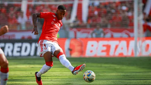 Robert Renan não foi relacionado para partida da Sul-Americana - Foto: Maxi Franzoi/AGIF