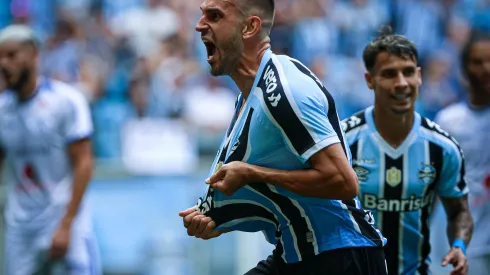 Bruno Uvini deixa o Grêmio após uma temporada e meia - Foto: Maxi Franzoi/AGIF