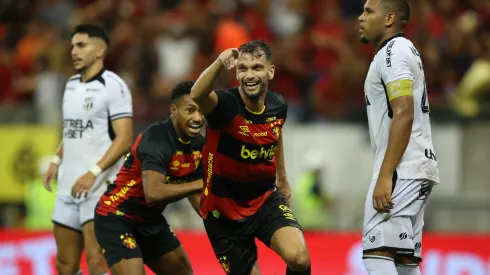 Rafael Thyere marcou o gol da classificação do Sport – Foto: Marlon Costa/AGIF
