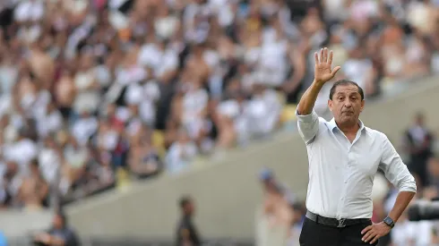 Ramón Díaz tem desfalques para a partida - Foto: Thiago Ribeiro/AGIF