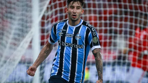 Villassanti é um dos destaques do Grêmio - Foto: Maxi Franzoi/AGIF