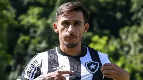 Damián Suárez tem lesão detectada e pode desfalcar Botafogo no Brasileirão