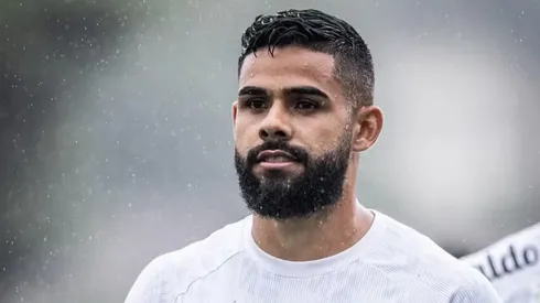 Felipe Jonatan, futuro jogador do Fortaleza,  durante treino do Santos. Raul Baretta/Santos FC
