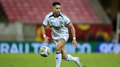 Rai Ramos  jogador do Ceara durante a partida contra Sport na Arena de Pernambuco, pela copa do nordeste 2024.  Marlon Costa/AGIF
