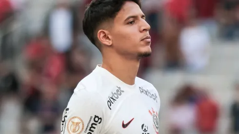 Caetano jogador do Corinthians
