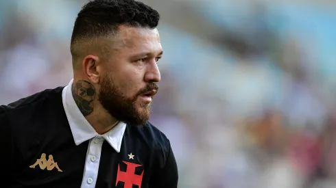 Rossi jogador do Vasco durante partida contra o Fluminense no estadio Maracana pelo campeonato Brasileiro A 2024. Atacante foi criticado na web. Foto: Thiago Ribeiro/AGIF
