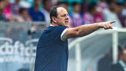 Rogerio Ceni tecnico do Bahia durante partida contra o Fluminense no estadio Arena Fonte Nova pelo campeonato Brasileiro A 2024.  Jhony Pinho/AGIF
