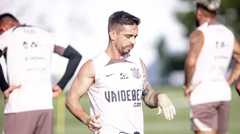 Coronado não viajou para Buenos Aires. Foto: Leonardo Lima/AGIF