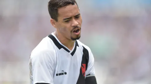 Yago Pikachu, ex- jogador do Vasco durante partida contra o Botafogo no estadio Engenhao pelo campeonato Brasileiro A 2019. Torcida pede volta do meio-campista. Foto: Thiago Ribeiro/AGIF
