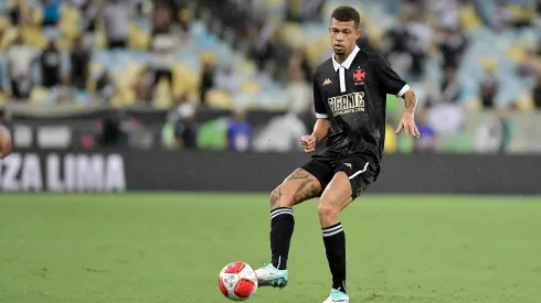 João Victor é liberado na Copa do Brasil. Foto: Thiago Ribeiro/AGIF
