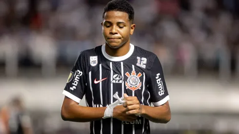 Wesley durante confronto contra o Santos no Campeonato Paulista.
