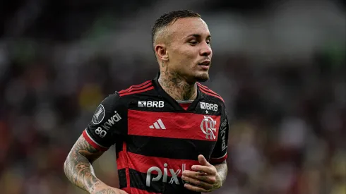 Everton Cebolinha vem sendo um dos destaques do Flamengo – Foto: Thiago Ribeiro/AGIF
