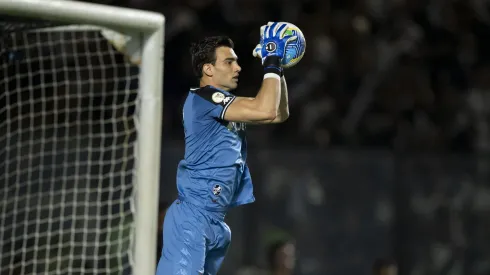 Leo Jardim goleiro do Vasco durante partida contra o Vitoria no estadio Sao Januario pelo campeonato Brasileiro A 2024. 
