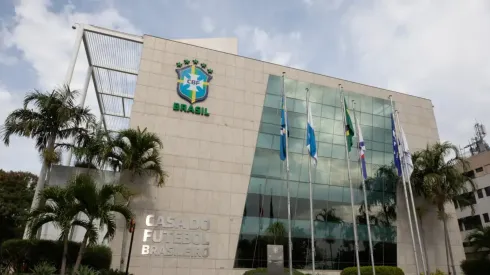 CBF vem sendo criticada internamente pelo Inter - Foto: Lucas Figueiredo/CBF