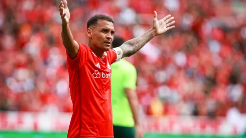 Alan Patrick jogador do Internacional comemora seu gol durante partida contra o Ypiranga no estadio Beira-Rio pelo campeonato Gaucho 2024. Atleta ganhou elogios durante programa esportivo
