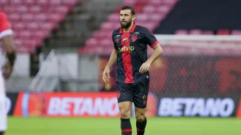 Luciano Castán foi titular nesta quarta-feira - Foto: Rafael Vieira/AGIF