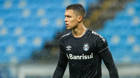 Brenno, goleiro do Grêmio. 
