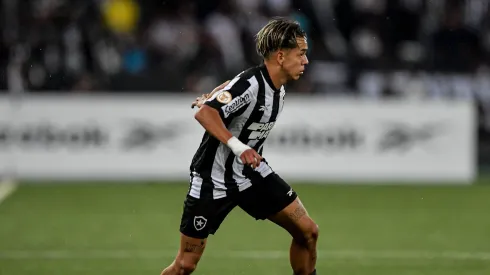 Segovinha, jogador do Botafogo.
