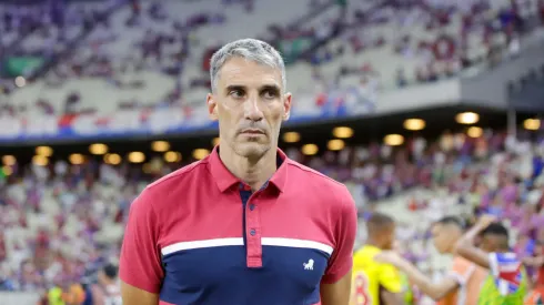 Vojvoda treina o Fortaleza desde 2021 - Foto: Lucas Emanuel/AGIF