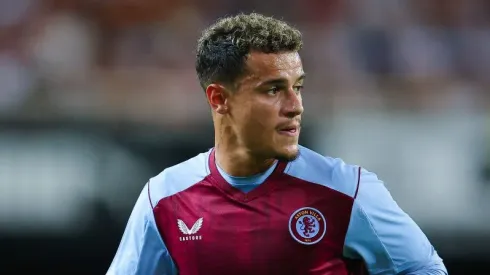 Philippe Coutinho jogando pelo Aston Villa. 
